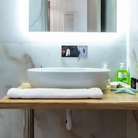 Aeron And Naxos Agia Anna (Naxos)